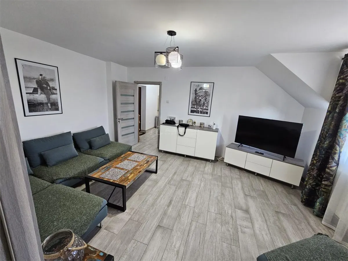 Appartement 2 Pièces à Louer en Immeuble ANL, Târgoviște - foto 1