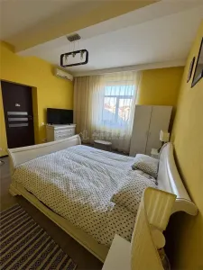Appartement 3 Chambres en Villa, Domenii – Rénové, Commission 0 - foto 9