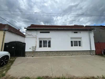 Caransebes, 4-Bedroom House, Pipirig Zone - foto 18