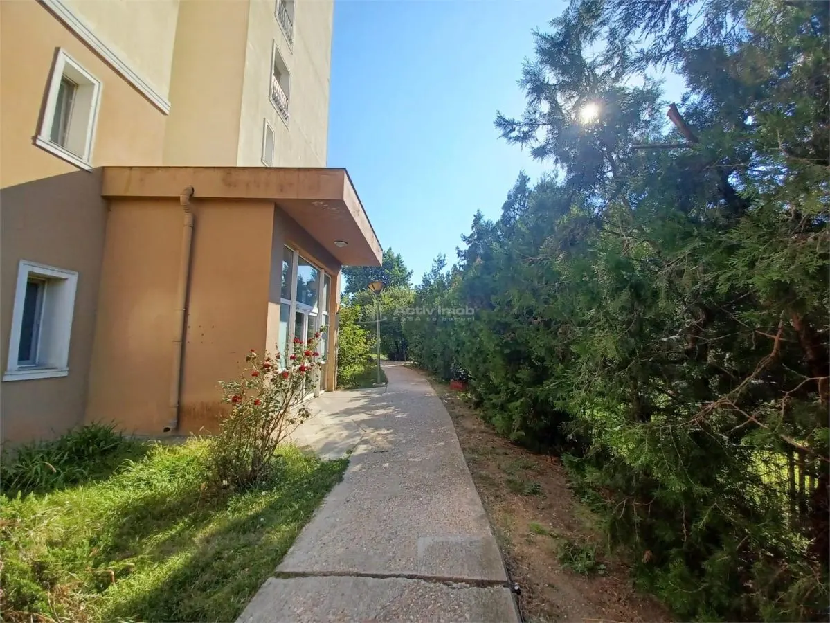 Apartment with 2 bedrooms for sale 54 sqm in Bucuresti, Pipera area - foto 3