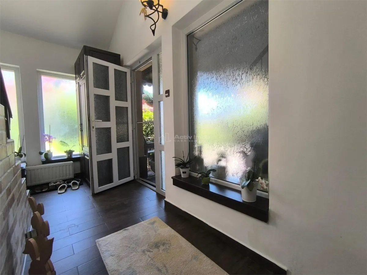 Villa Charmante P+1, Zone Muncitoresc, Resita – 135 m² - foto 14