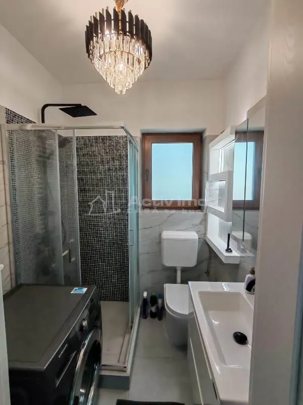 Venta - Villa Independiente - Magurele - Cerca del Centro - Calefacción por Suelo - €206.000 - foto 15