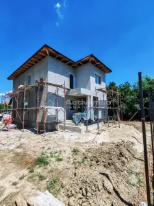 Venta - Villa Independiente - Magurele - Cerca del Centro - Calefacción por Suelo - €206.000 - foto 4