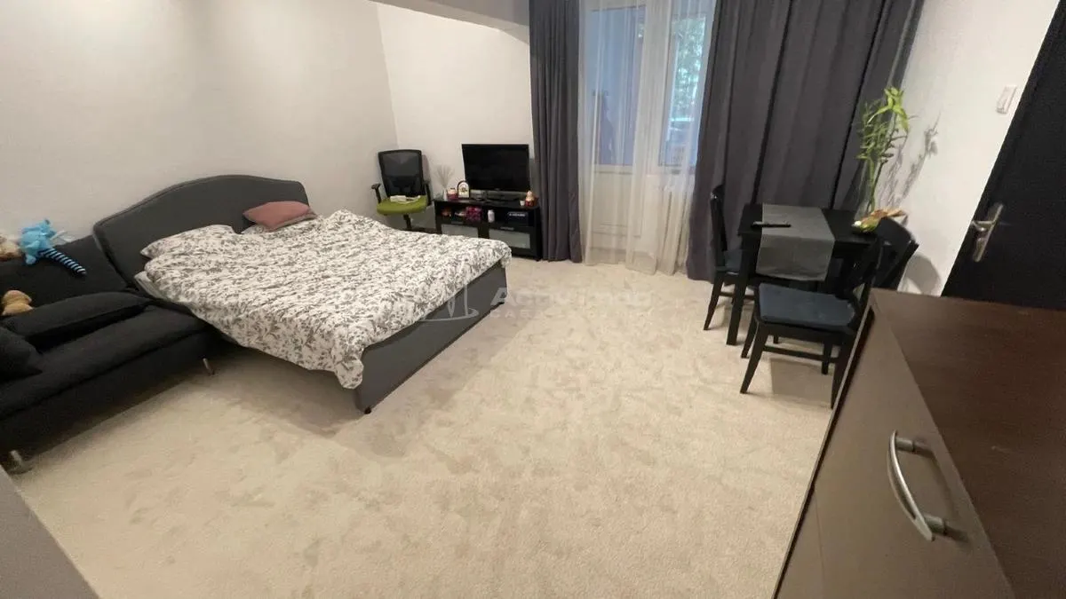 Studio Aménagement Semblable – 36 m² – Piața Minis, Titan - foto 1