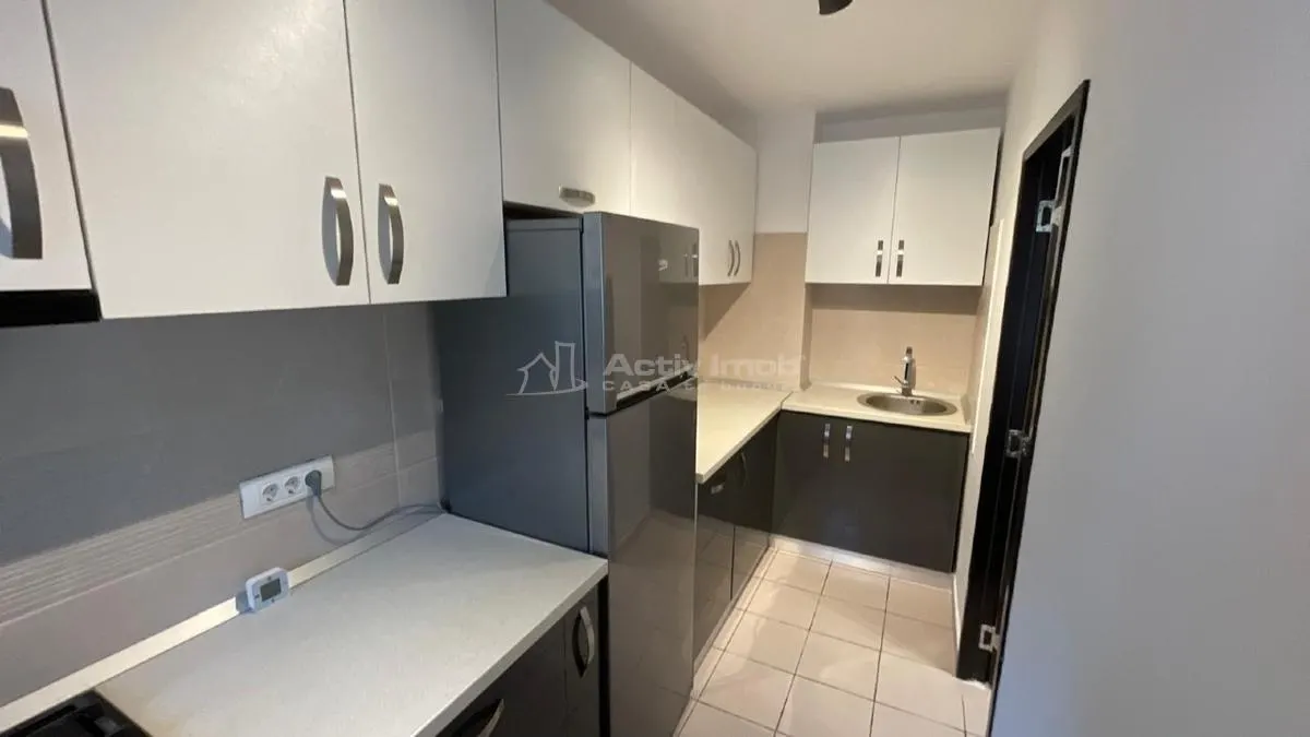 Studio Aménagement Semblable – 36 m² – Piața Minis, Titan - foto 3