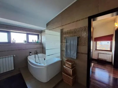 Luxury Villa with Swimming Pool - Buftea - 8 Bedrooms - 4 Bathrooms - 620sqm - 2500sqm Plot - foto 15