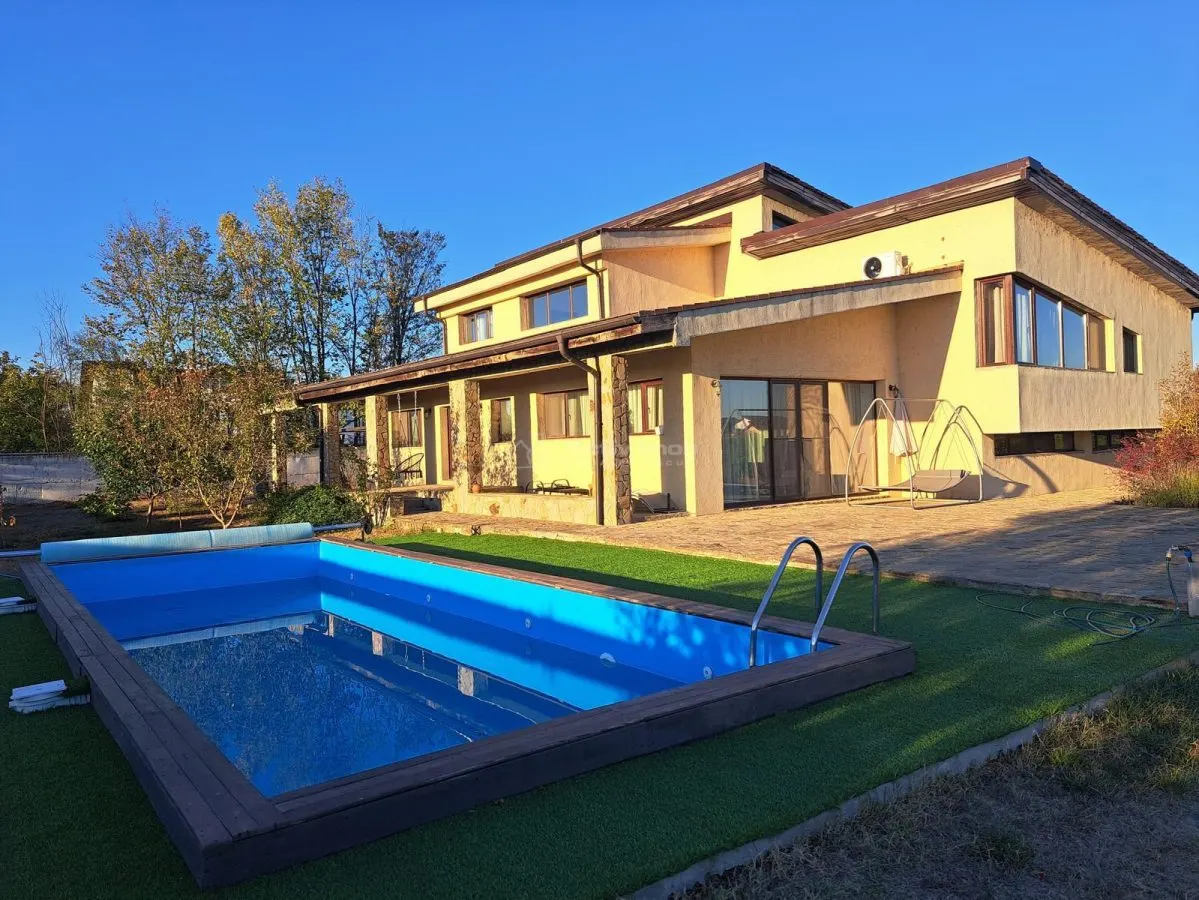 Luxury Villa with Swimming Pool - Buftea - 8 Bedrooms - 4 Bathrooms - 620sqm - 2500sqm Plot - foto 17