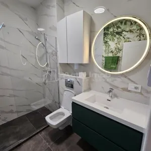 Villa Neuve – Terrain 290 m² – Quartier Latin – Accès Prelungirea Ghencea - foto 4