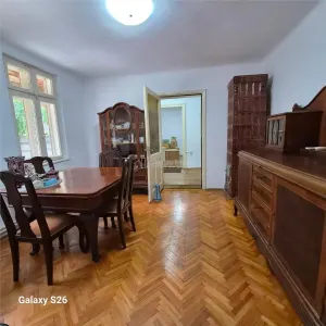 Appartement 3 Pièces avec Cour, Cave et Chaudière Individuelle, Armeneasca-Mosilor - foto 5
