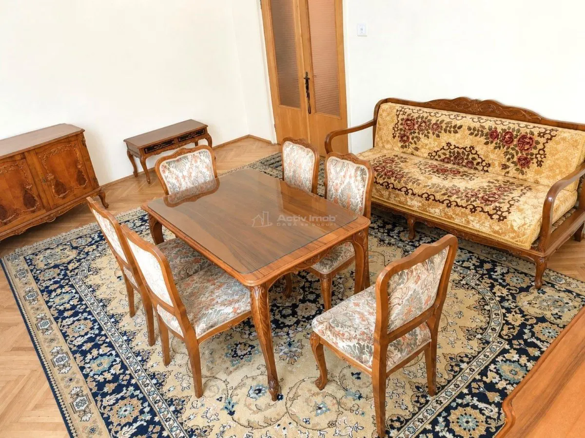 Appartement 4 Pièces, Rez-de-Chaussée avec Garage et Débarras, Centre Baia Mare - foto 3