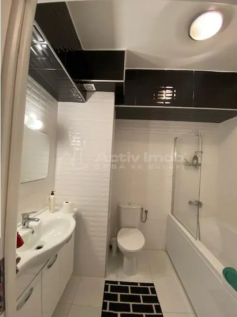 Apartamento de tres dormitorios, barrio Damaroaia, espacioso, comisión 0 - foto 14