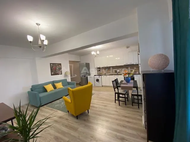 Apartamento de tres dormitorios, barrio Damaroaia, espacioso, comisión 0 - foto 24