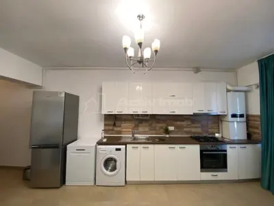 Apartamento de tres dormitorios, barrio Damaroaia, espacioso, comisión 0 - foto 4