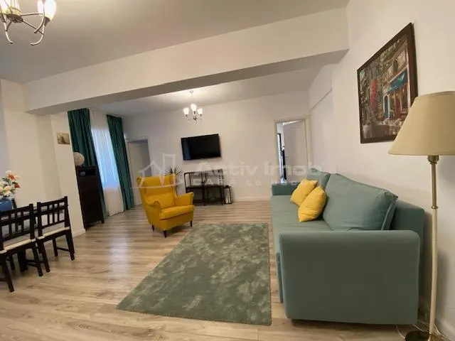 Apartamento de tres dormitorios, barrio Damaroaia, espacioso, comisión 0 - foto 7