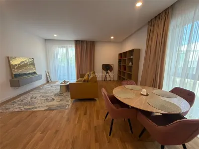 Apartamento de Lujo 2 Dormitorios, Bulevardul Pipera, 68 m², Primera Planta - Voluntari