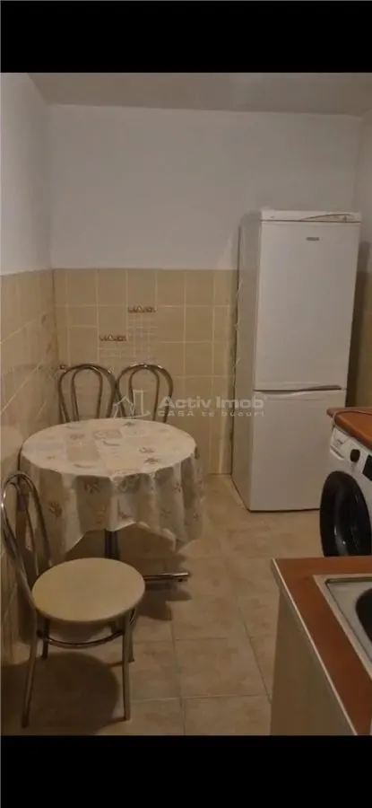 Apartamento de 2 Dormitorios Distribución Separada - Cantemir - Tineretului - foto 1