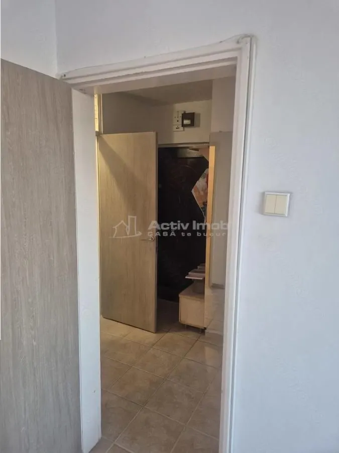 Apartamento de 2 Dormitorios Distribución Separada - Cantemir - Tineretului - foto 11