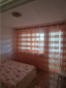 Apartamento de 2 Dormitorios Distribución Separada - Cantemir - Tineretului - foto 14