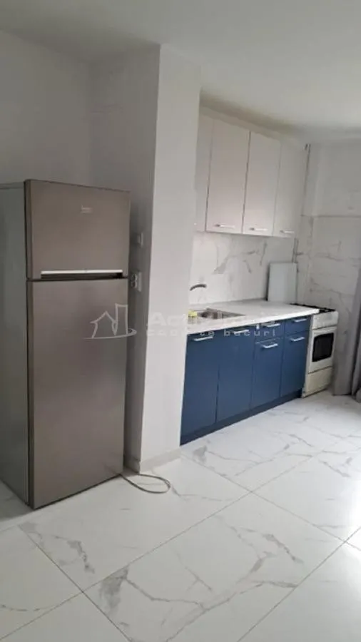 Appartement 2 Pièces à Louer à Tineretului avec Place de Parking - foto 6