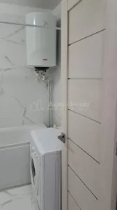 Appartement 2 Pièces à Louer à Tineretului avec Place de Parking - foto 9
