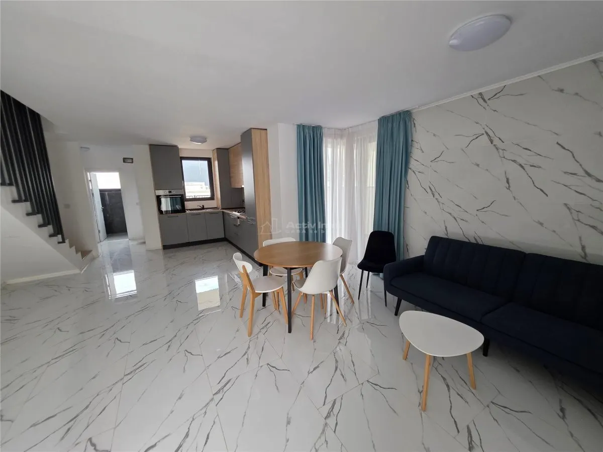 Villa Moderna Tipo Townhouse – Otopeni – 5 Dormitorios – 3 Baños – 160 sqm - foto 1