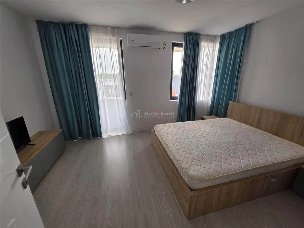Villa Moderna Tipo Townhouse – Otopeni – 5 Dormitorios – 3 Baños – 160 sqm - foto 7