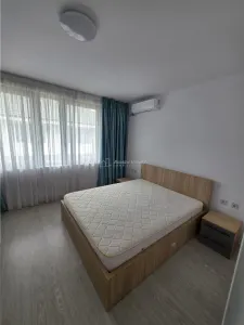 Villa Moderna Tipo Townhouse – Otopeni – 5 Dormitorios – 3 Baños – 160 sqm - foto 10
