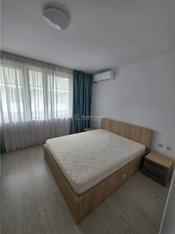 Villa Moderna Tipo Townhouse – Otopeni – 5 Dormitorios – 3 Baños – 160 sqm - foto 10