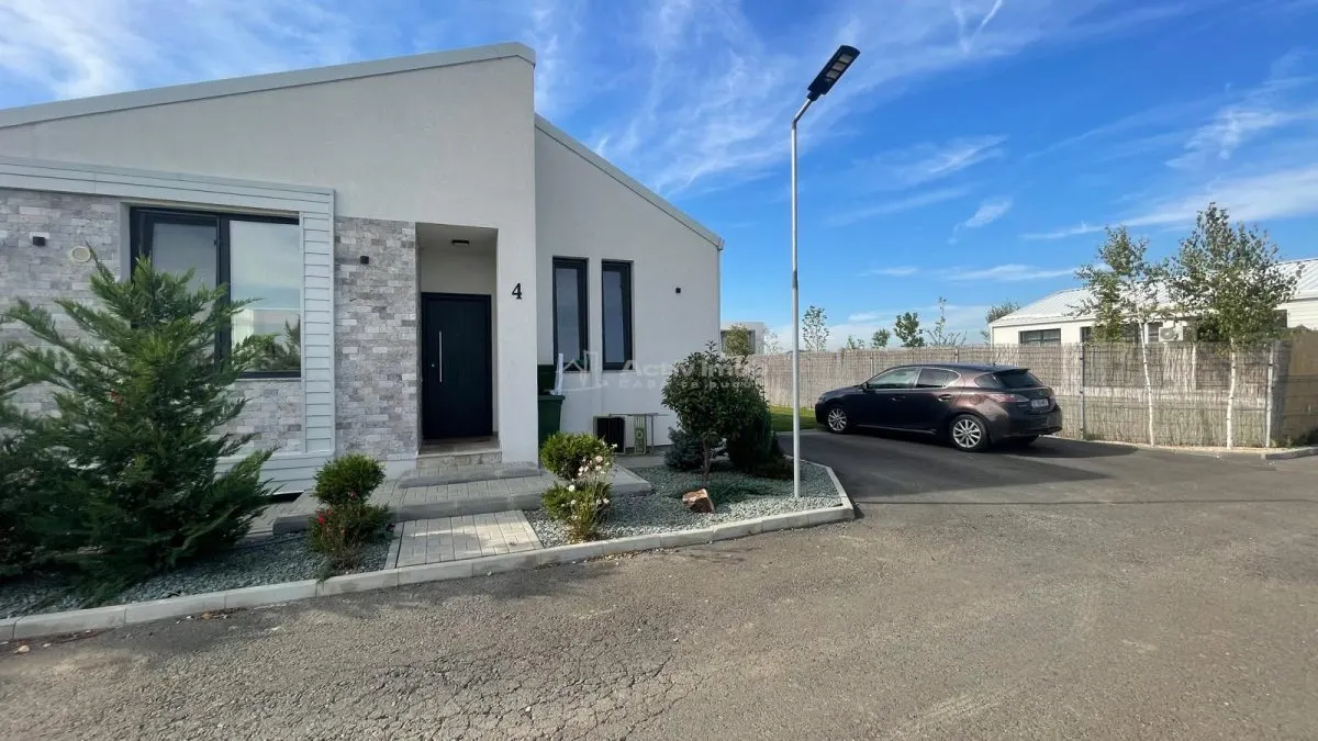 Villa Moderne de Plain-Pied - Ostratu - 4 Chambres - 2 Salles de Bain - 90m² - 390m² Jardin - foto 13