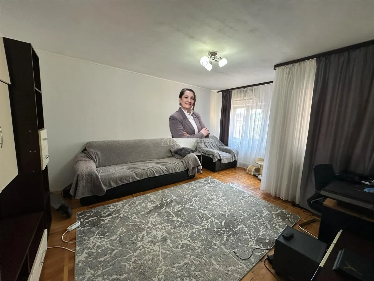Resita, Apartamento 3 Dormitorios, Confort Mejorado, Centro, Zona Plaza Sur - foto 1