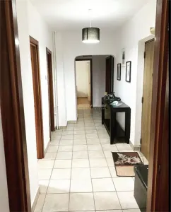 Appartement 3 Chambres à Louer – Distribution Séparée – Timpuri Noi, Nerva Traian - foto 4