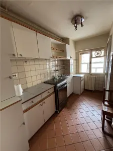 Apartamento 3 Dormitorios, 2 Baños, Decebal, Alba Iulia - foto 14