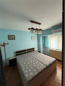 Apartamento 3 Dormitorios, 2 Baños, Decebal, Alba Iulia - foto 21