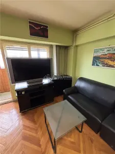Apartamento 3 Dormitorios, 2 Baños, Decebal, Alba Iulia - foto 6