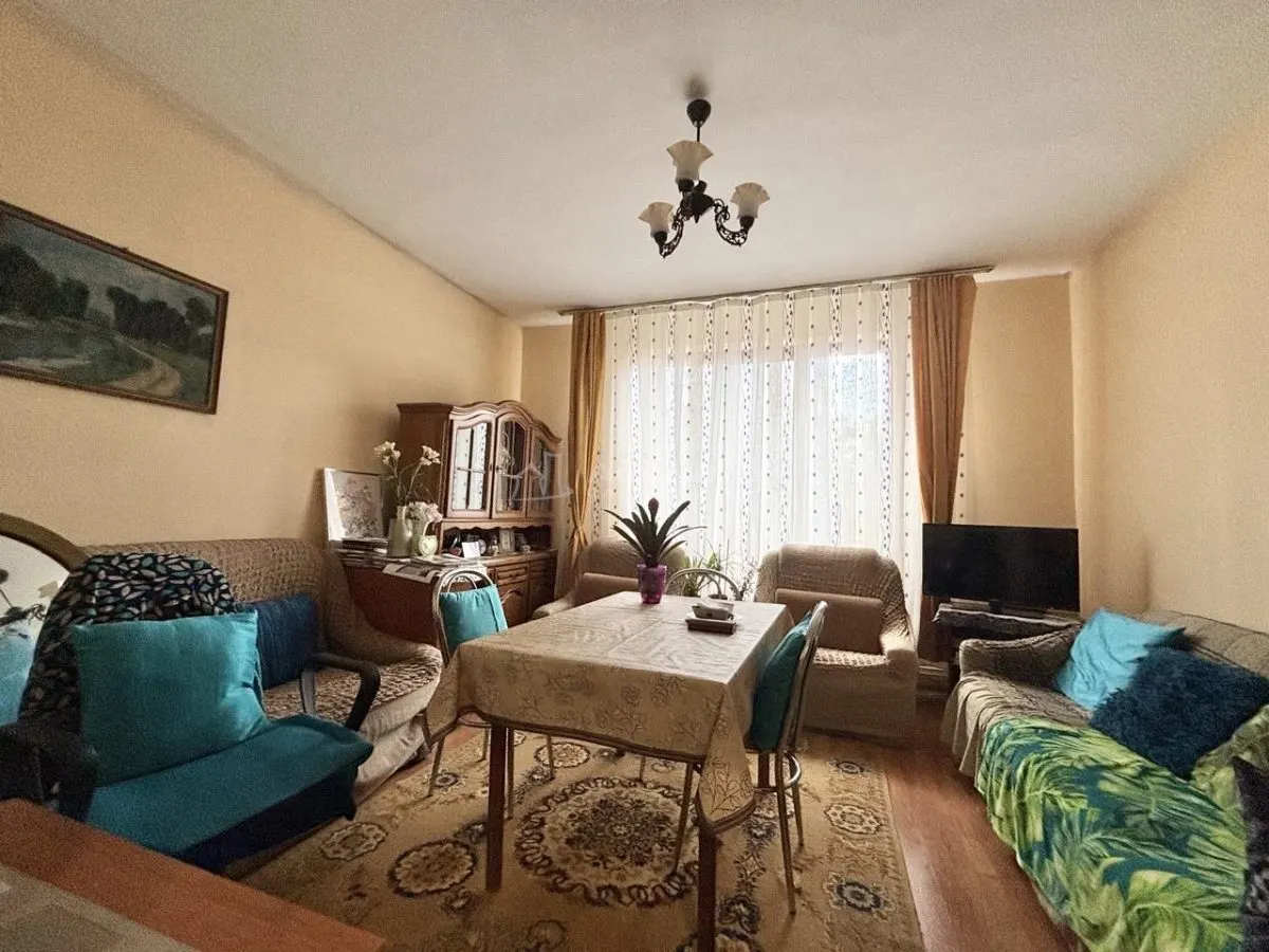 Maison Charmante de Plain-Pied avec Garage et Terrasse – Quartier Cantemir - foto 2