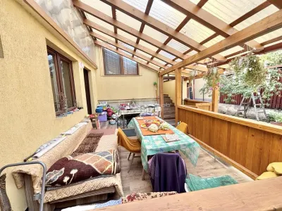 Maison Charmante de Plain-Pied avec Garage et Terrasse – Quartier Cantemir - foto 11