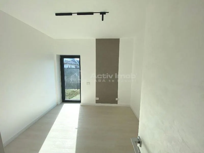 Villa Premium Pipera-Tunari – Vivienda y Oficina, 380 m² terreno – €410.000 - foto 8