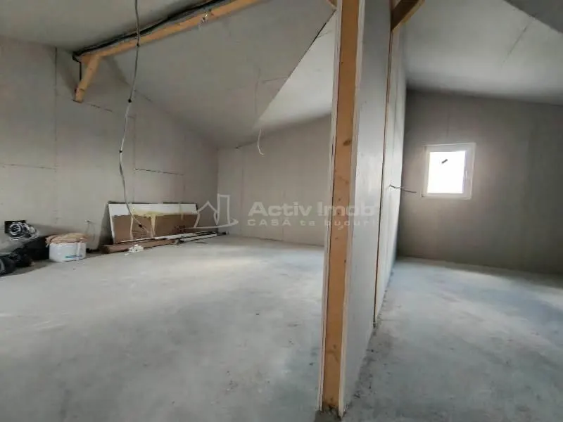 House / villa for sale 160 sqm in Bucuresti, Prelungirea Ghencea area - foto 13