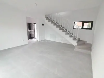 House / villa for sale 160 sqm in Bucuresti, Prelungirea Ghencea area - foto 6