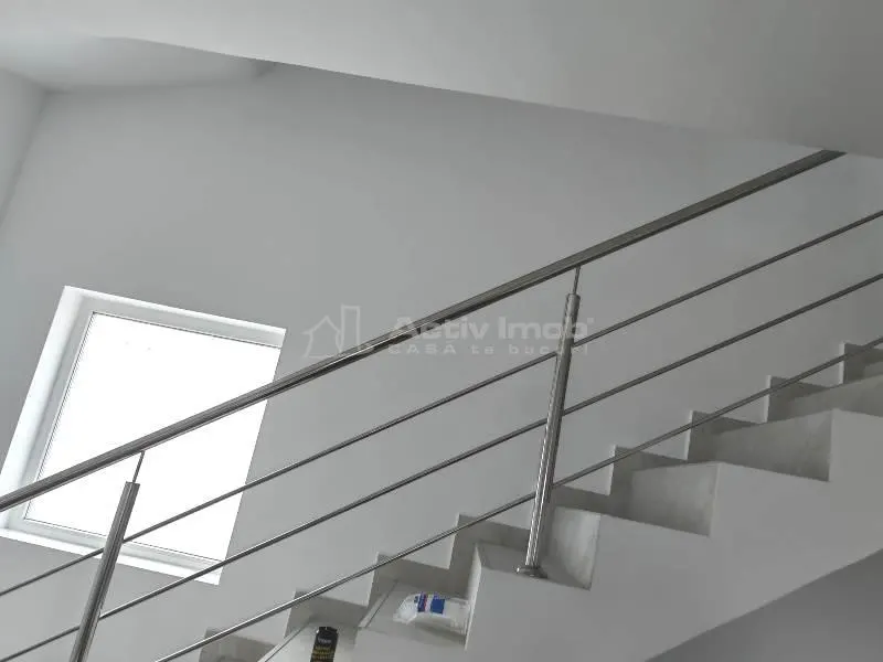 House / villa for sale 160 sqm in Bucuresti, Prelungirea Ghencea area - foto 7