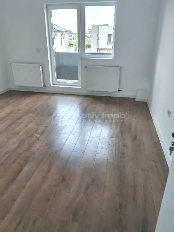 House / villa for sale 160 sqm in Bucuresti, Prelungirea Ghencea area - foto 10