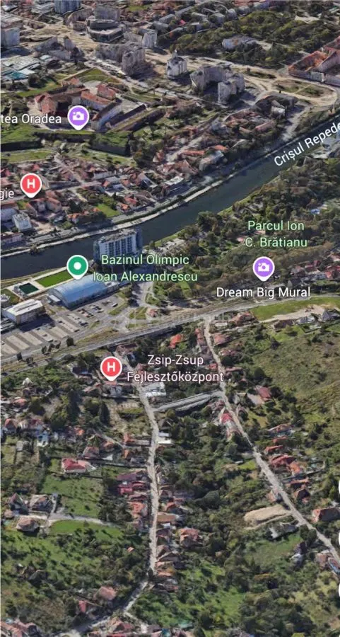 Villa - Rue Piatra Craiului, Oradea - foto 2