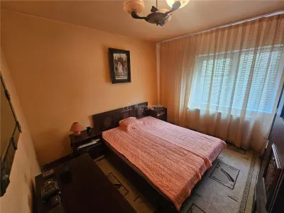 雷希察市，4卧室公寓，家具齐全，一楼，微型社区4区 - foto 2