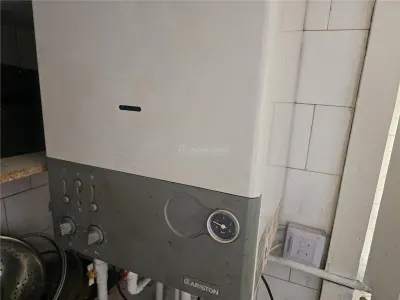 雷希察市，4卧室公寓，家具齐全，一楼，微型社区4区 - foto 24