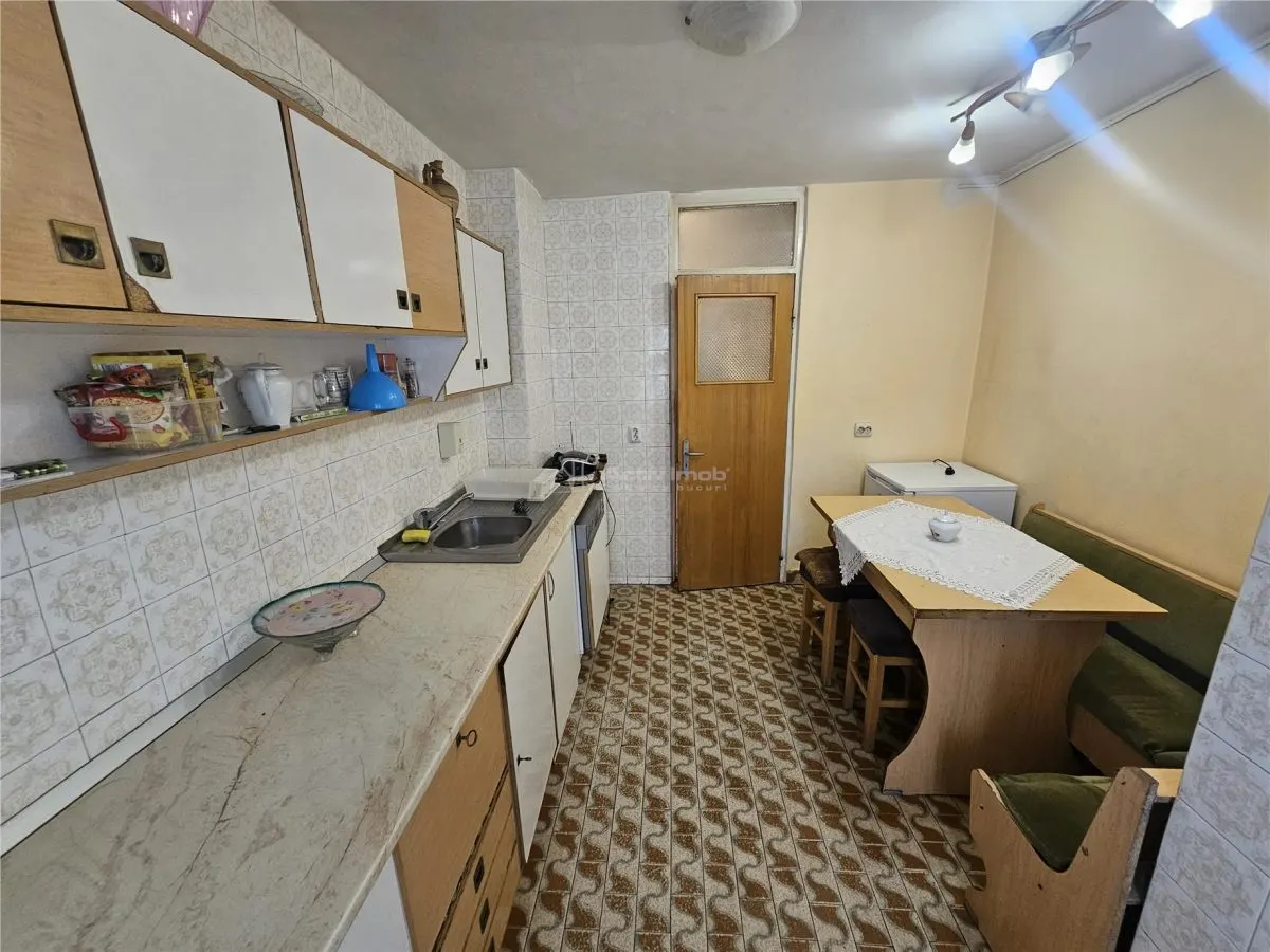 雷希察市，4卧室公寓，家具齐全，一楼，微型社区4区 - foto 7