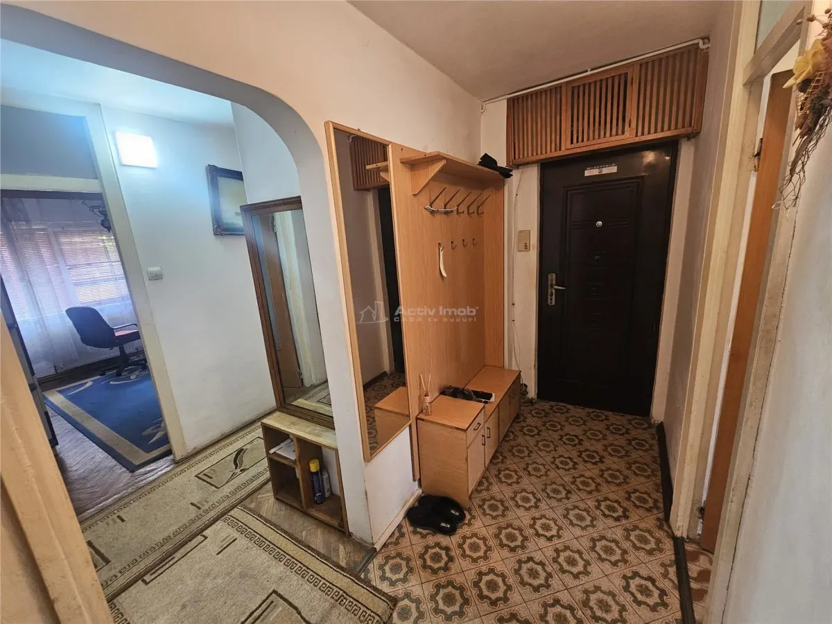 雷希察市，4卧室公寓，家具齐全，一楼，微型社区4区 - foto 10