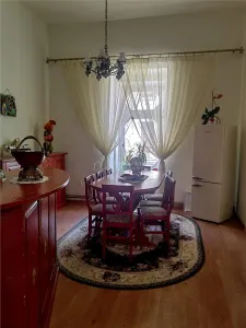 Appartement Rénové Ultra-Central | 116 m² utiles | 2 Places de Parking | Grenier Aménageable, Oradea - foto 8
