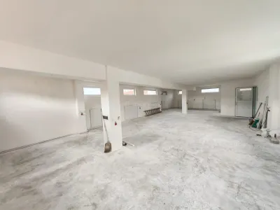 Commercial Space near Prima Shops, 368 sqm, Oradea - foto 3