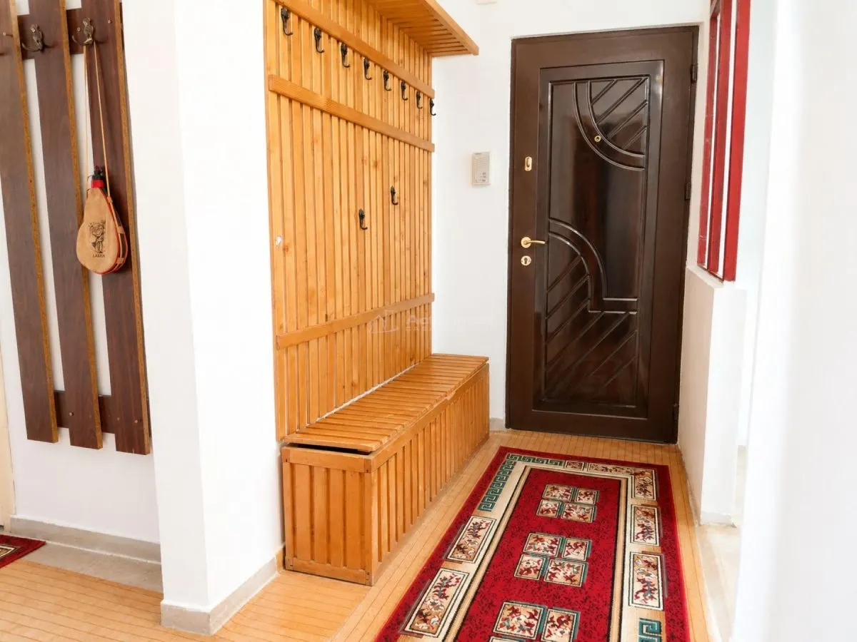 Appartement 3 Chambres, 2 Salles de Bain, 4e Étage, Centre de Baia Mare - foto 3