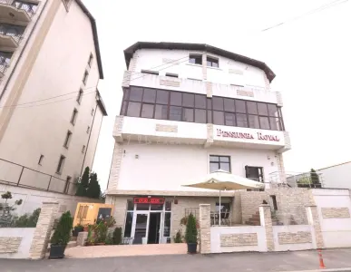 Commercial Building – Guesthouse – Restaurant – Ballroom – Rahova – Turnkey Business - foto 16